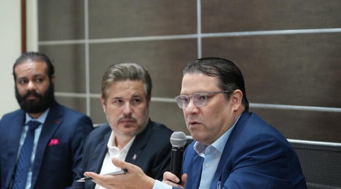 Continúan instituciones gobierno trabajos en contra comercio chino ilegal